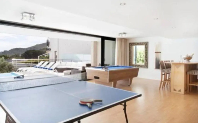 Geneva Drive Villa