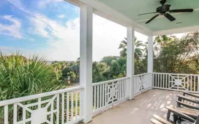 Palm Boulevard 3407 by RedAwning