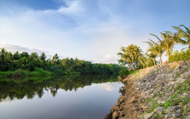 Lamphurai Riverside