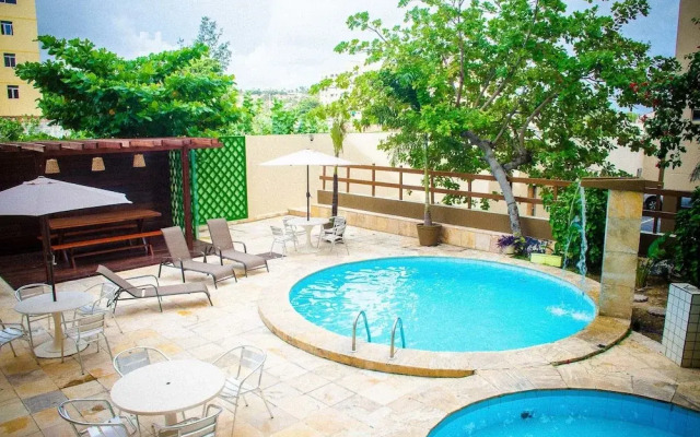 Kimo Palace Hotel
