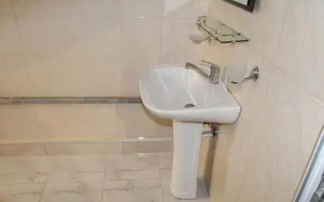 Otos Guest House