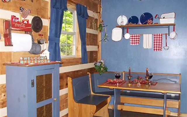 Nestled Inn- One Bedroom Cabin