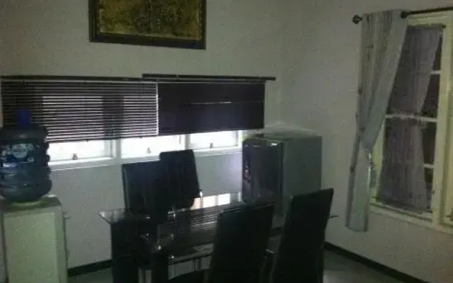 Tasya Family Guest House