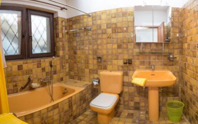 Residenza Viramonte - Casa Bianca