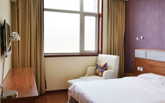 Super 8 Hotel (Beijing Qilizhuang)