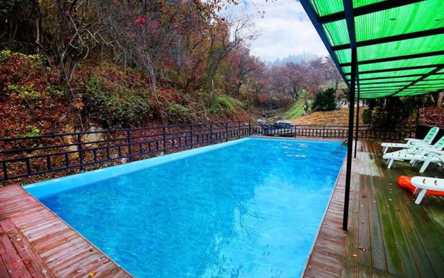 Gapyeong Hwangtoeun Pension and Glamping