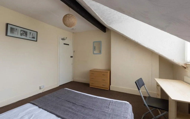Birmingham Guest House 9