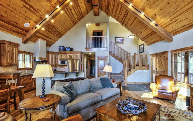 Frame Of Mind - ST16 - 4 Br Chalet