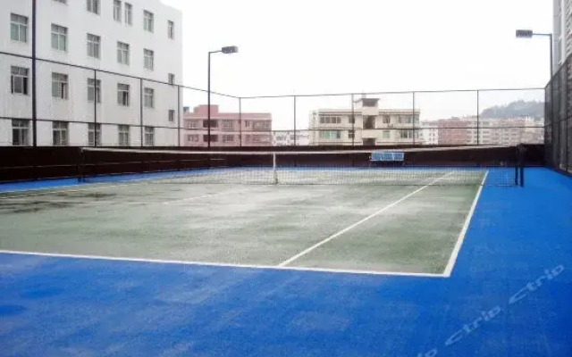 China Pearl Hotel