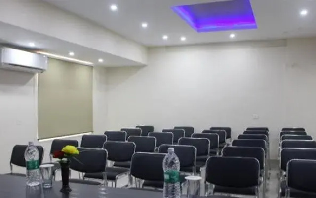 Hotel S.M. Regency
