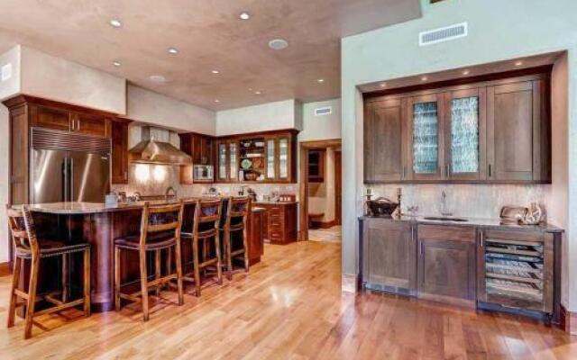 Beaver Creek Villagewalk 55