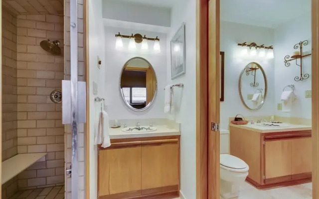 Lulu City - 2 Bedroom Condo #6m - Llh 58149