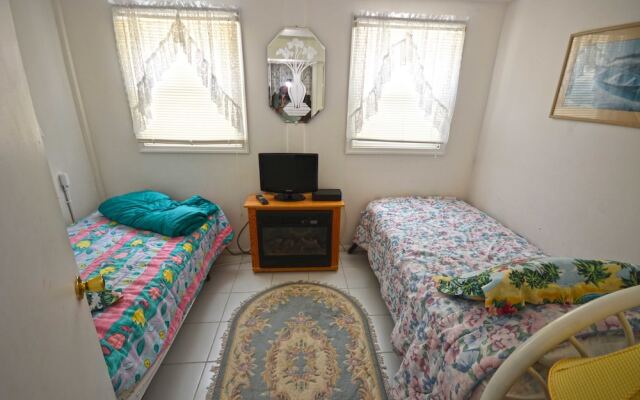 Jewel By the Sea - 3 Br Home