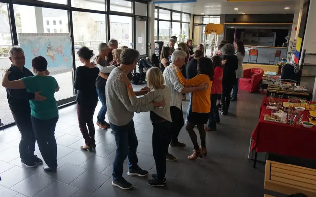 Auberge de Jeunesse de Morlaix - Hostel