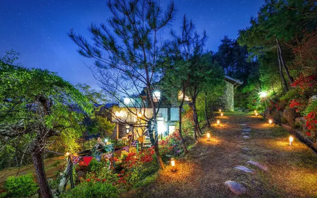 Yangyang Santa Hill Pension