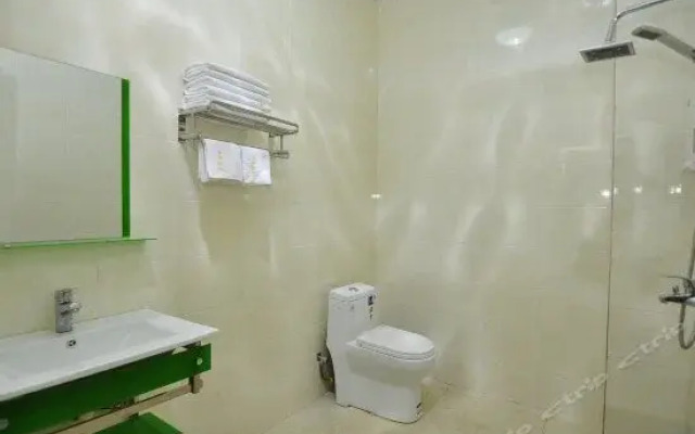 Kunming Junhong Hotel