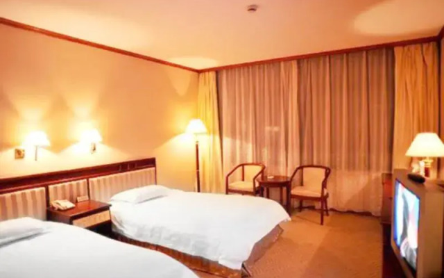 Chengde Qianyang Hotel