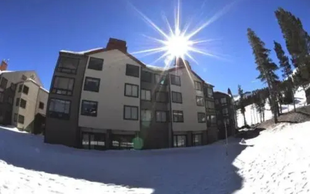 Sun Meadows 3-103
