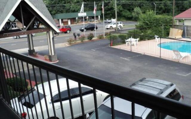 Knights Inn Cleveland