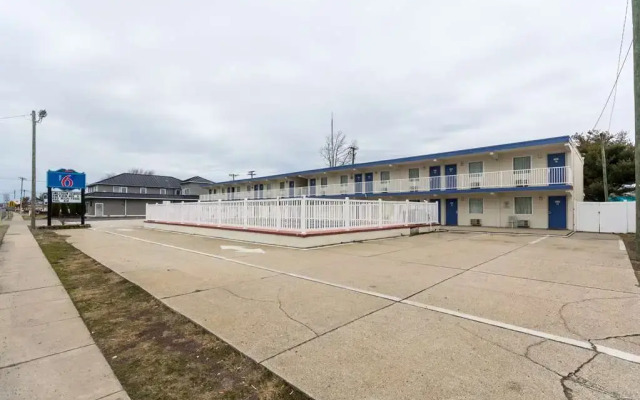 Motel 6 Rio Grande