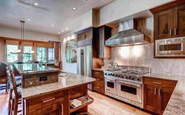 Beaver Creek Villagewalk 55