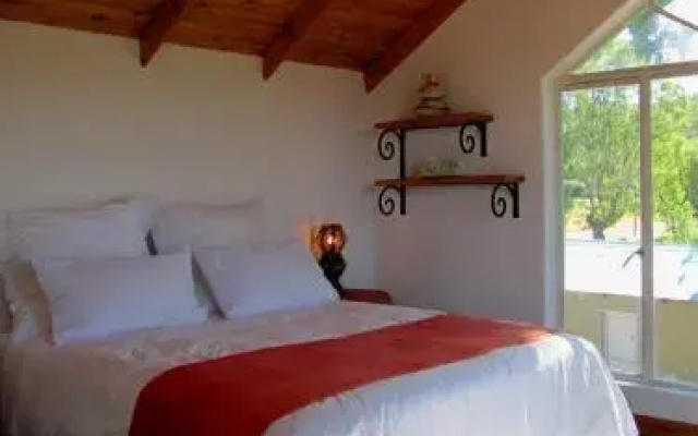 Bluegum Cottage B&B and Self Catering