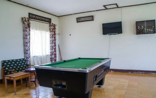 Rukungiri Inn