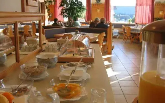 Pension Sonnenuhr