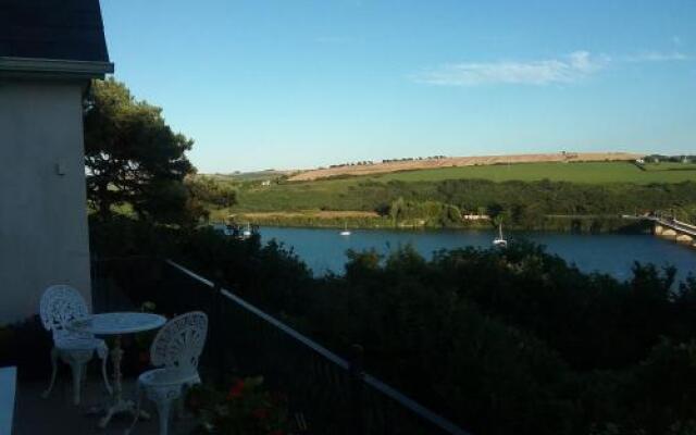Rocklands House Bed and Breakfast