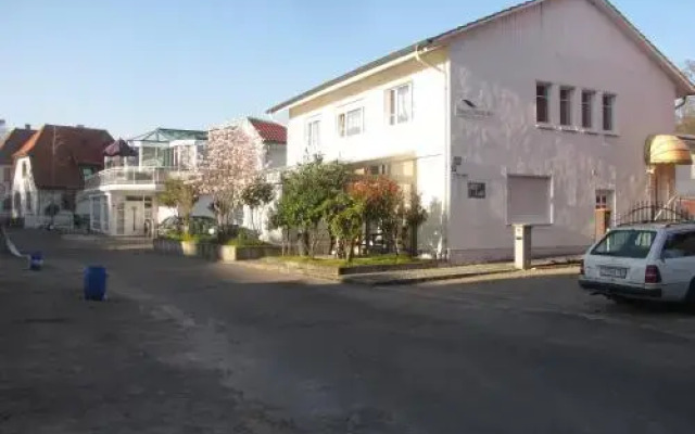 Gästehaus "3land" in Weil am Rhein