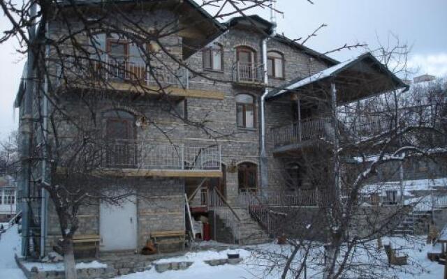 Lahıc Guesthouse