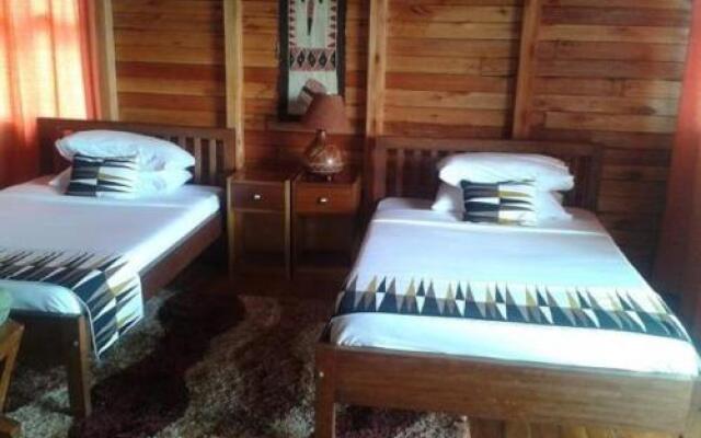 Gorilla Safari Lodge