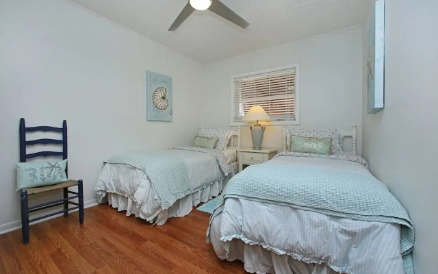 Seaview Hideaway