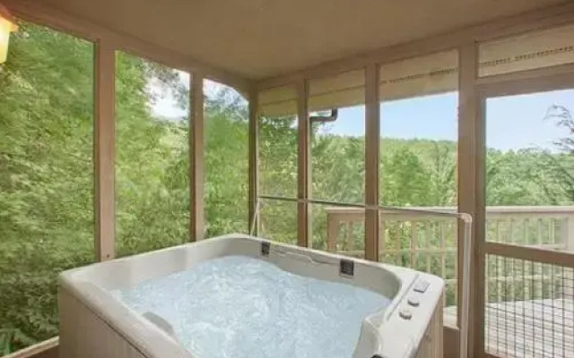 Blessings - 2 Br Cabin