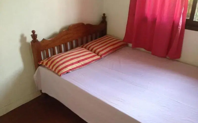 Oyeys Transient House