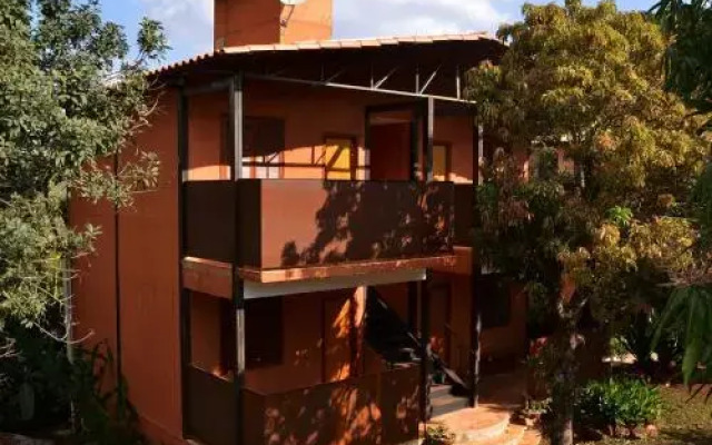Tiô Isolda Artes & Hospedaria