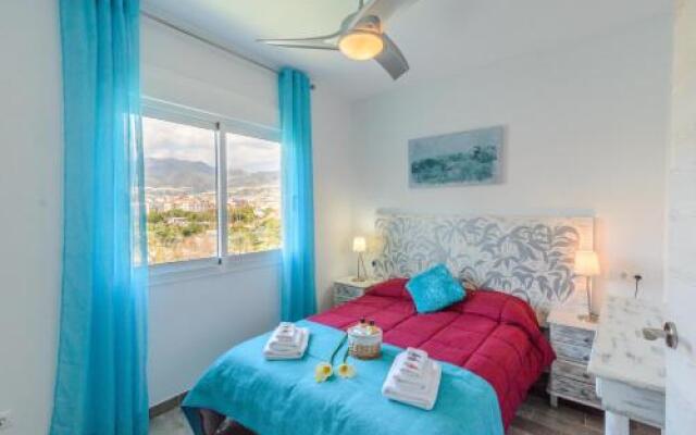 Apartamentos Benal Beach