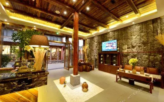 Lichengbieyuan No.9 Courtyard (Lijiang Ancient City Snow Mountain View Shop)