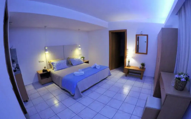 Soleil Apartments  Studios