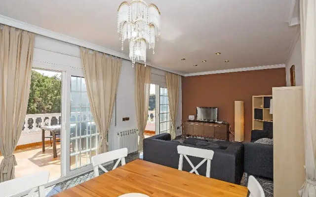 Piccadilly - Six Bedroom