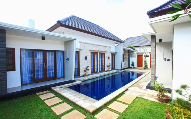 Kubu Nyoman Villas