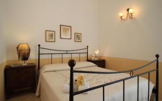 Corte Vite Private House