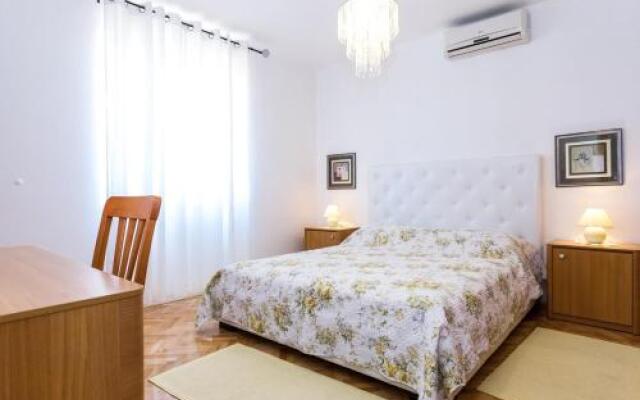 Apartments Cvita