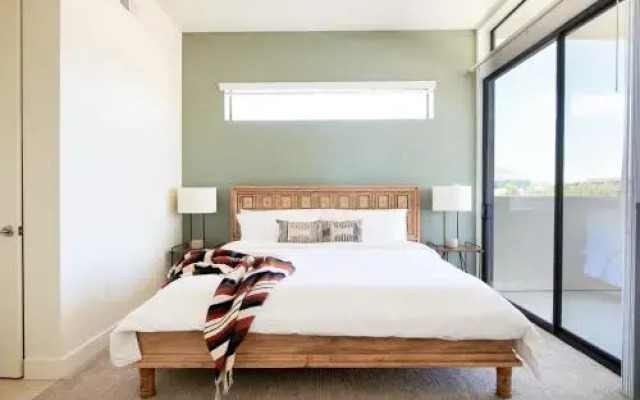 Spacious Old Town Scottsdale Suites by Sonder