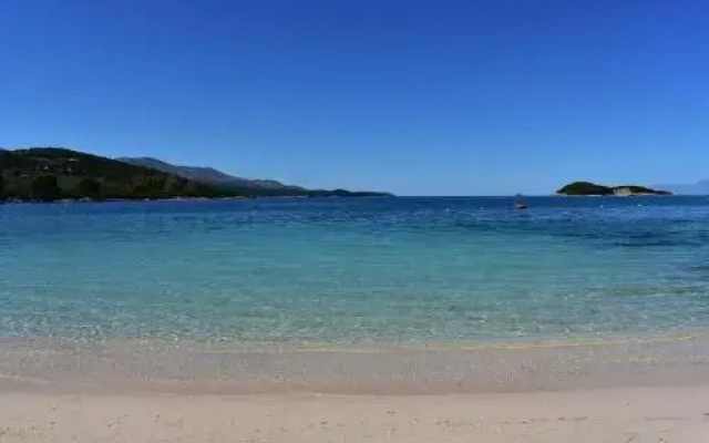 Vila Cerca de Mar