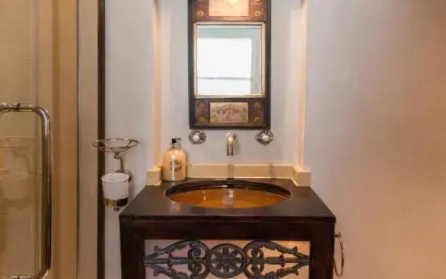 The Harcourt Terrace Kensington Apartment - JPE