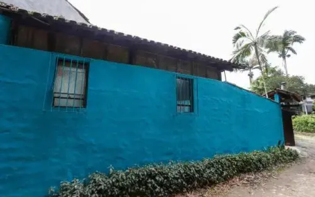 Farias Houses