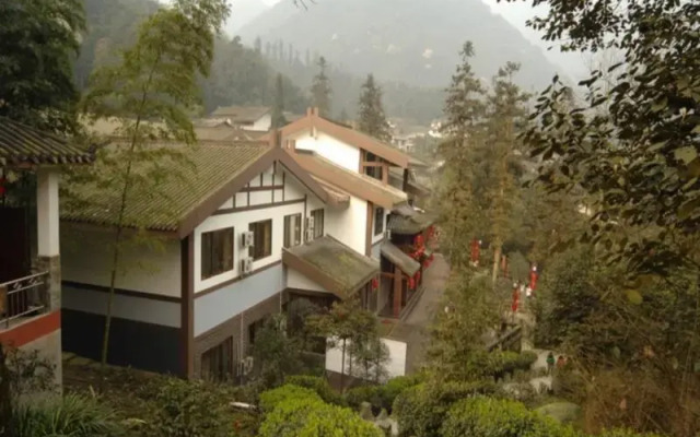 Mount Emei Peace Hotel
