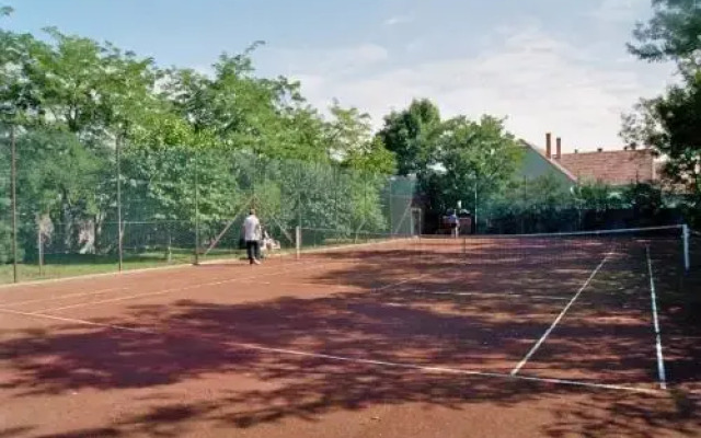 Re-Creativity Guest House