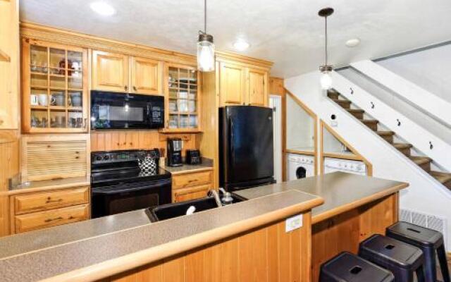 135 Carriage Way Home Unit 15